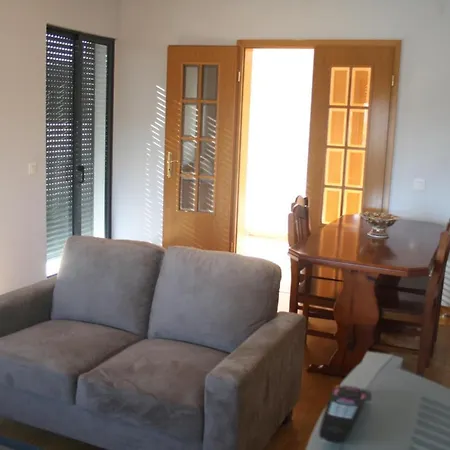 Arquinha * Понта-Делгада